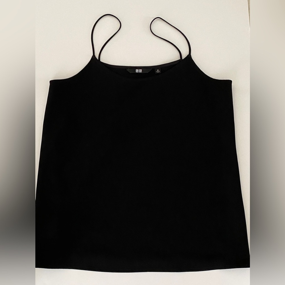 Uniqlo black camisole